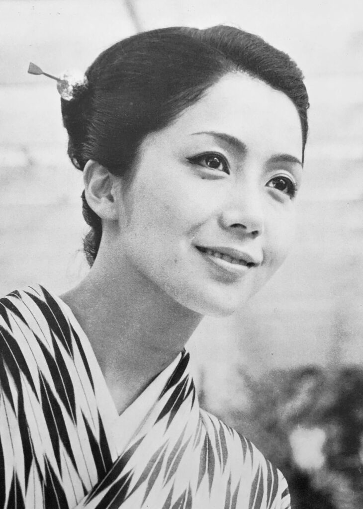 娘さんの現在の職業や学歴